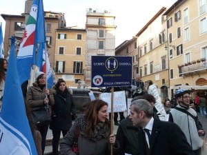 Manifestazione_per_la_famiglia_Italia_Cristiana_4